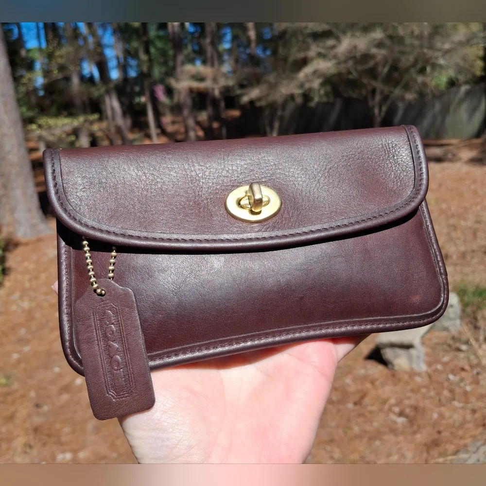 Vintage 90's Coach Brown Glove Tanned Leather Turnlock Case Clutch Pouch #7171 - Picture 12 of 12